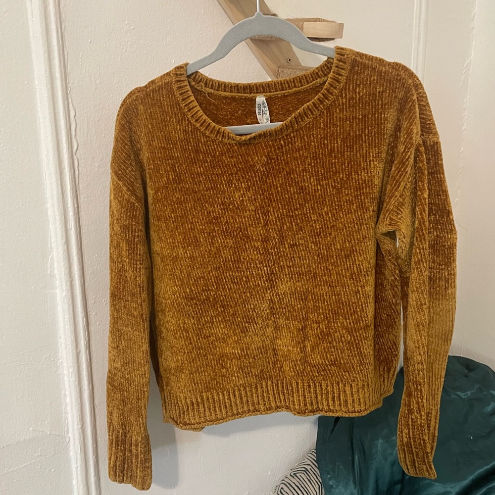 Super soft and cozy sweater
